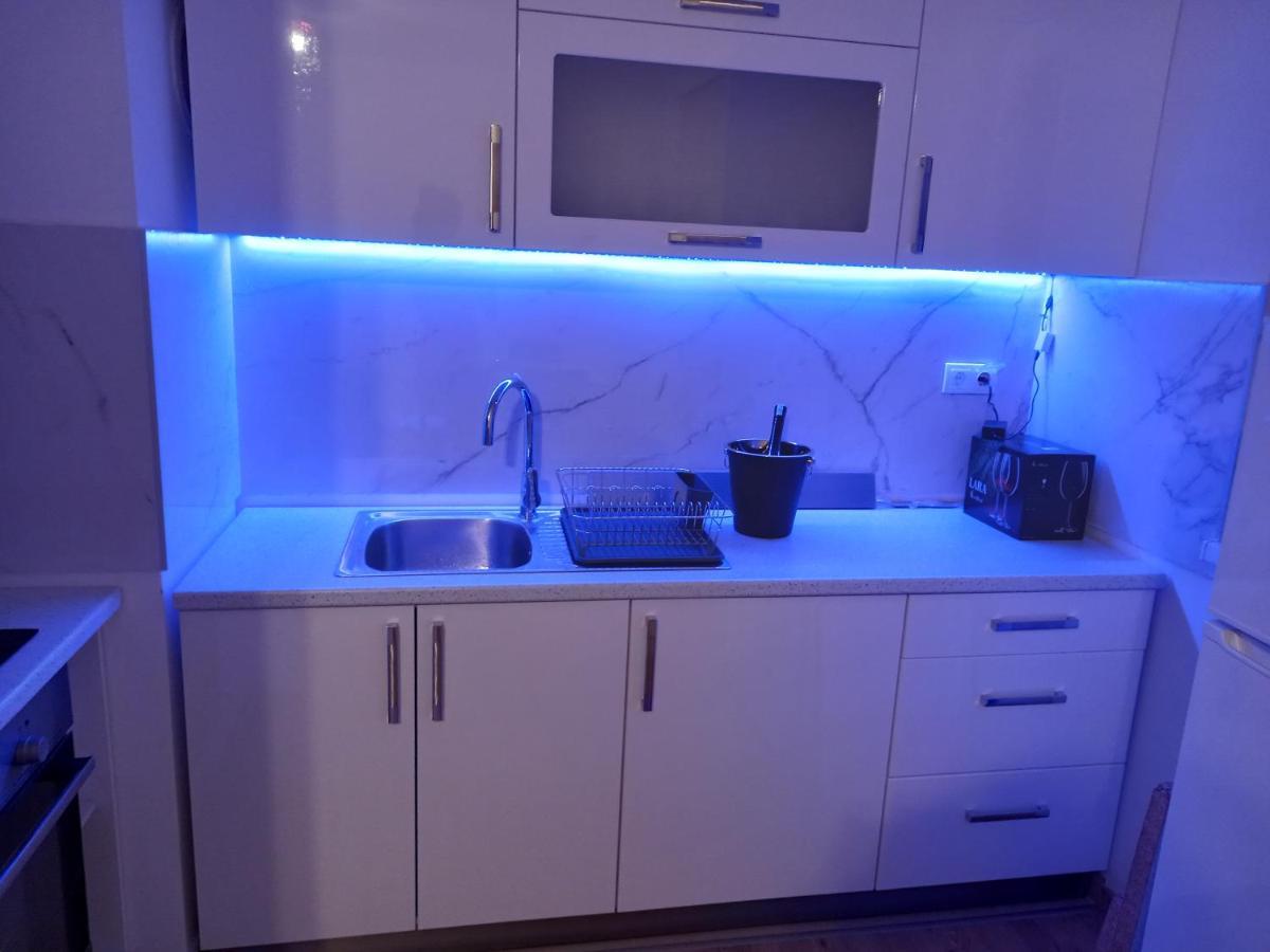 Apartman Vrbas Sa Podzemnom Garazom Banja Luka Exterior foto
